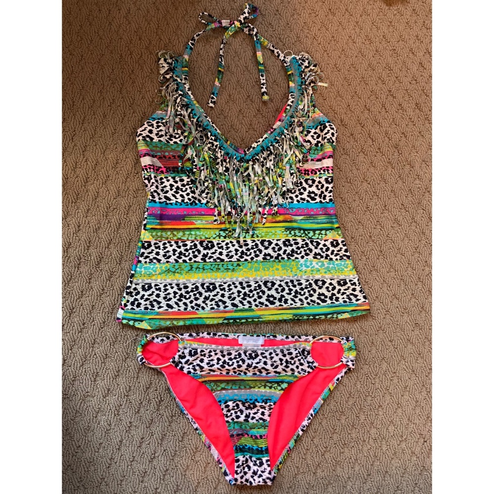 Jessica Simpson Colorful Swimsuit
